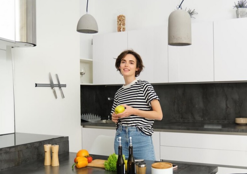 Czy modułowe meble kuchenne mogą dorównać kuchniom na wymiar pod względem funkcjonalności?